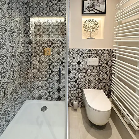 Luxusapartment, Kornmarkt, Stadtmitte, Zentral アパート エッセン