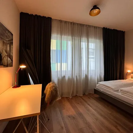 Luxusapartment, Kornmarkt, Stadtmitte, Zentral דירה